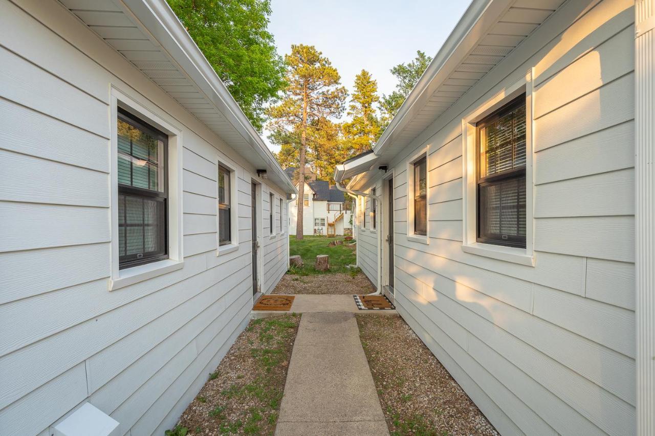 Spearfish Cottages Екстериор снимка